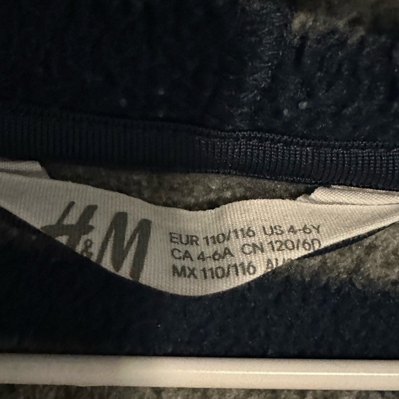 H&M Jacket in size 4-6 Y - Picture 5 of 6